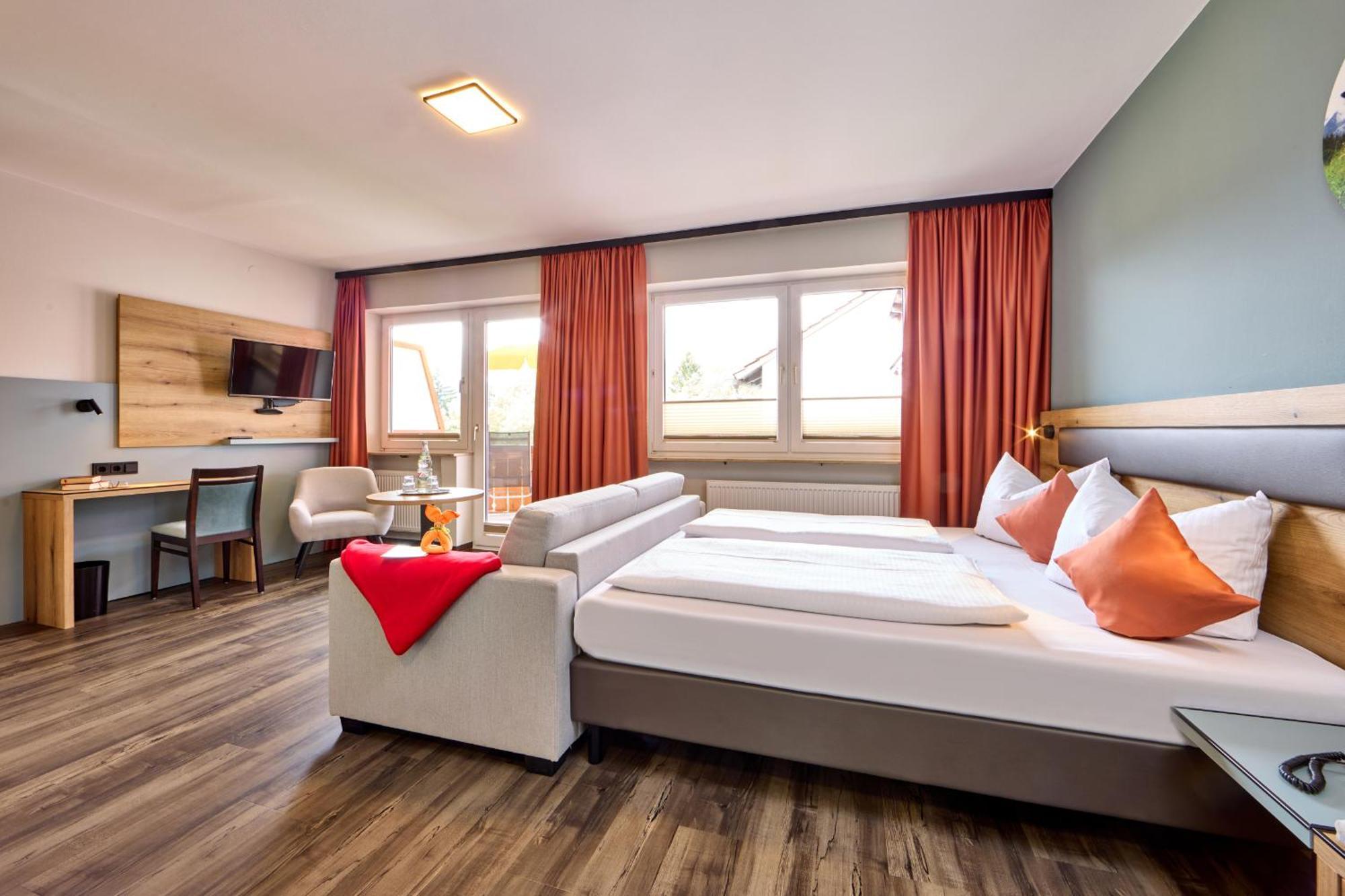 Aura-Hotel Заульгруб Экстерьер фото